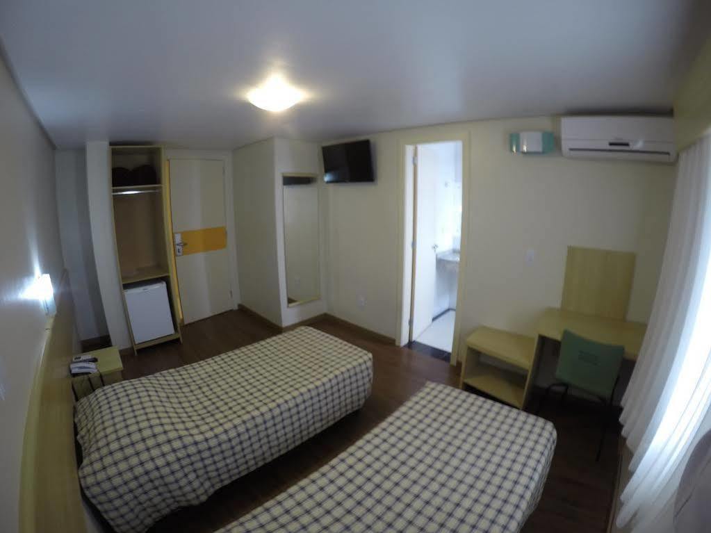Express Terminal Tur - Rodoviaria 酒店 3*
